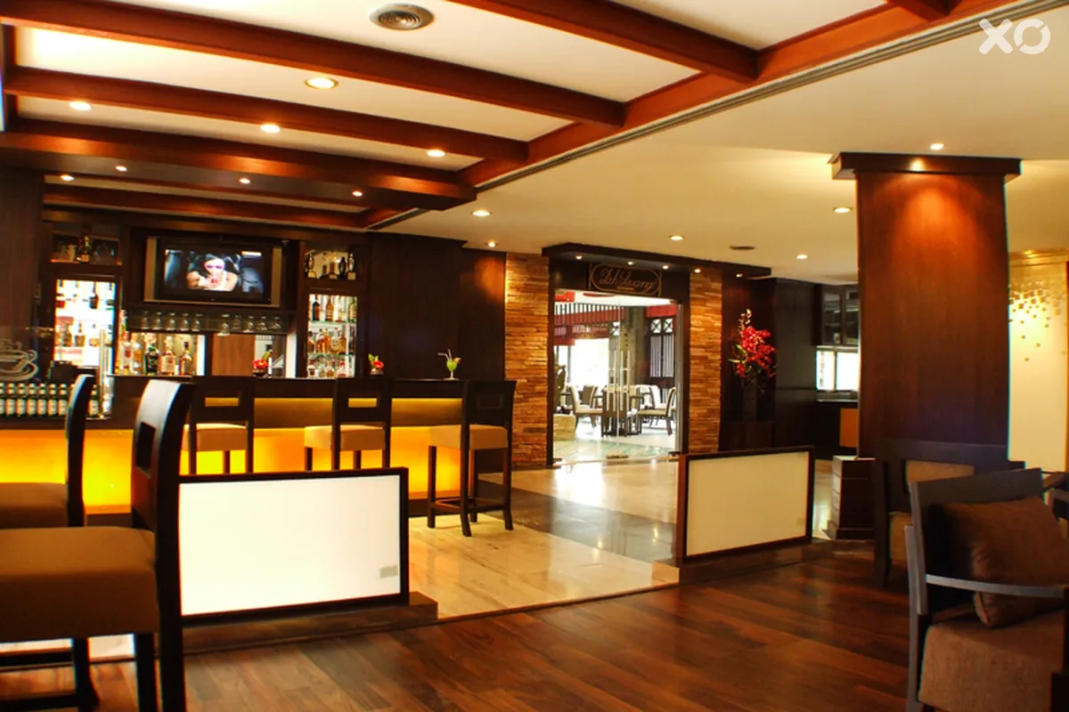 Mountain Beach Hotel