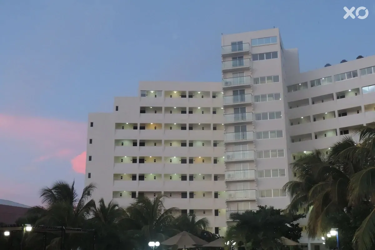 Calypso Hotel