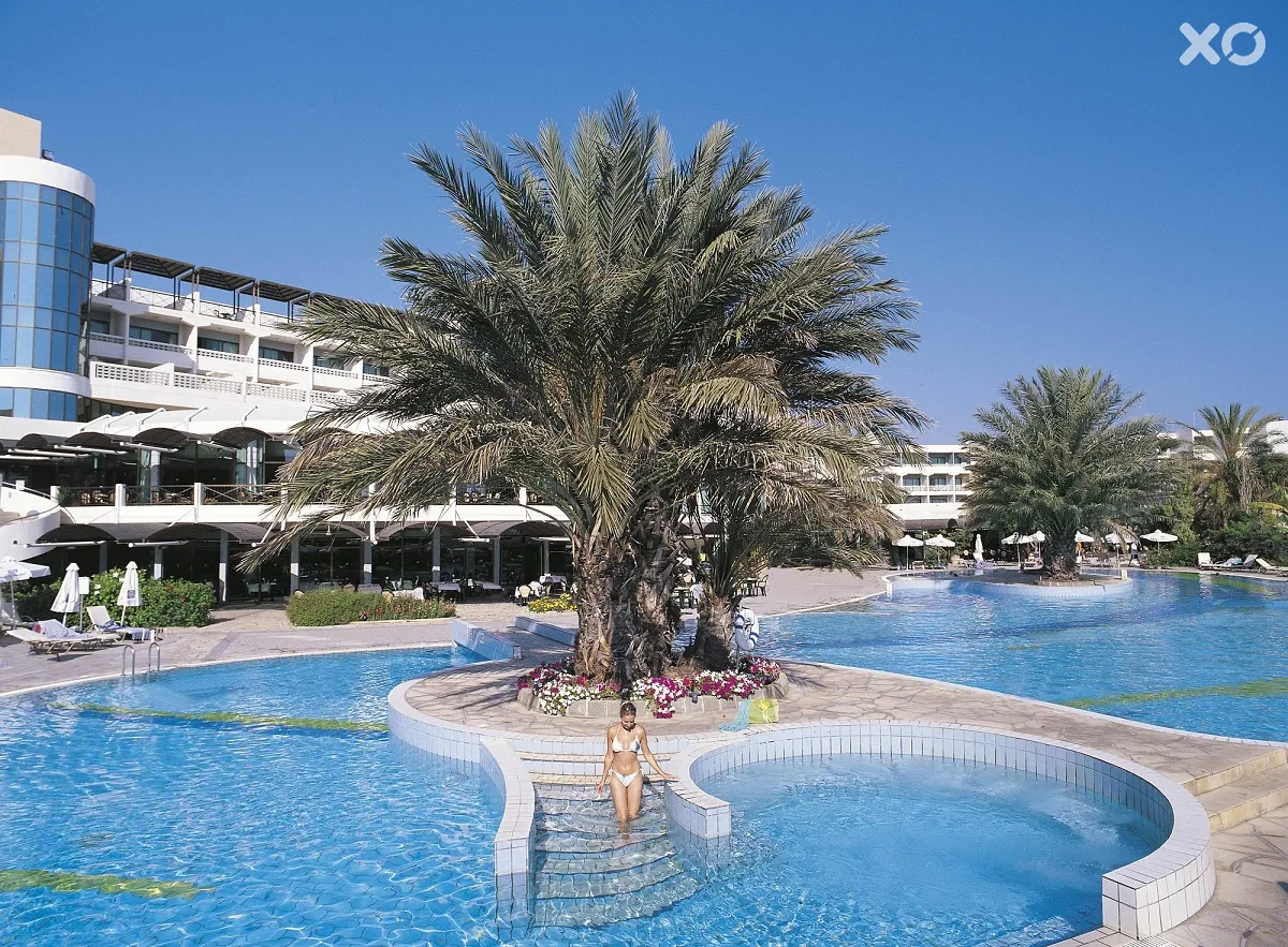 Constantinou Bros Athena Beach Hotel