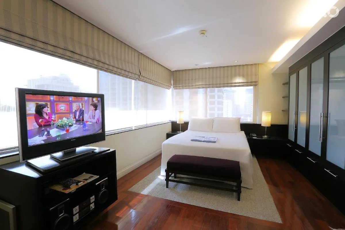 Siri Sathorn Hotel By UHG