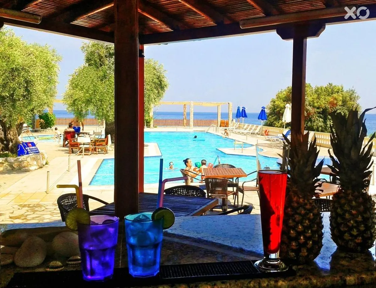 Maranton Beach Hotel