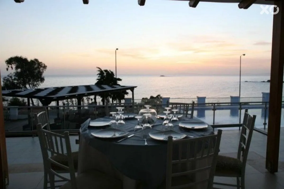 Alexander Beach Hotel