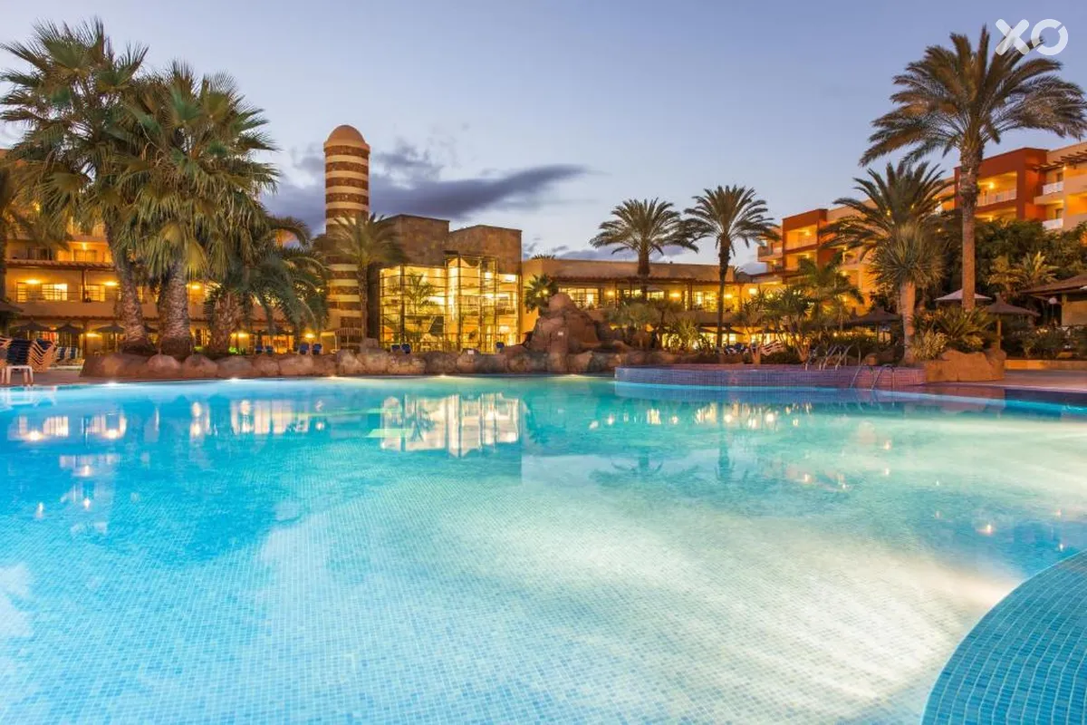Elba Carlota Beach & Convention Resort