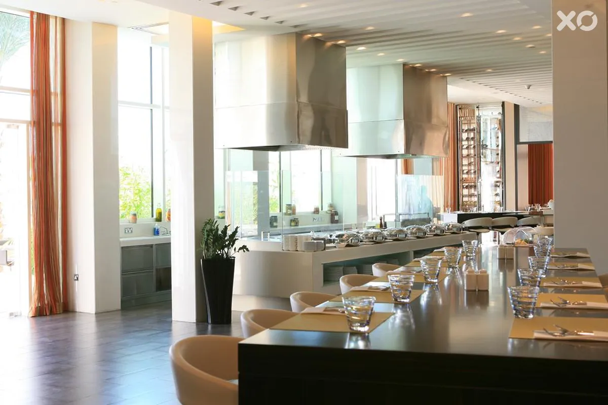 Centro Yas Island