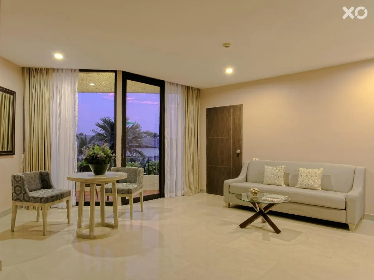 Tropicana Hotel