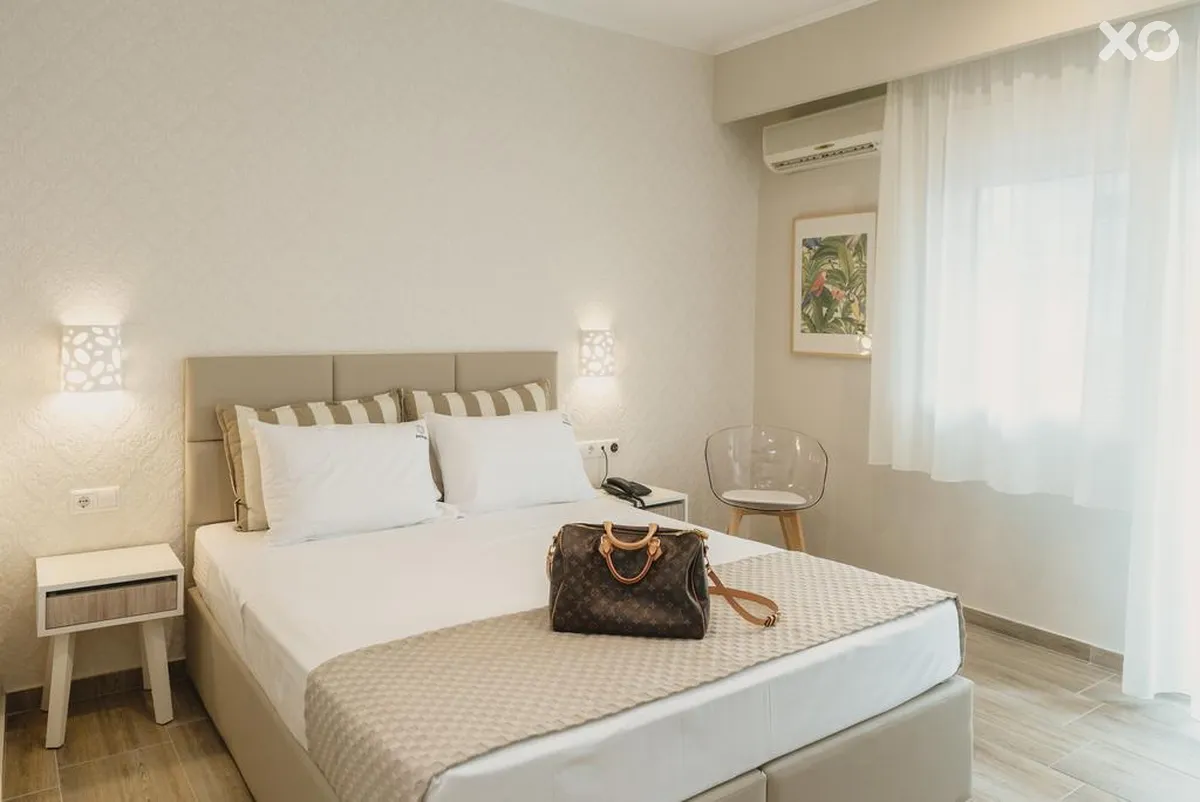 Ammos Beach Studios & Suites