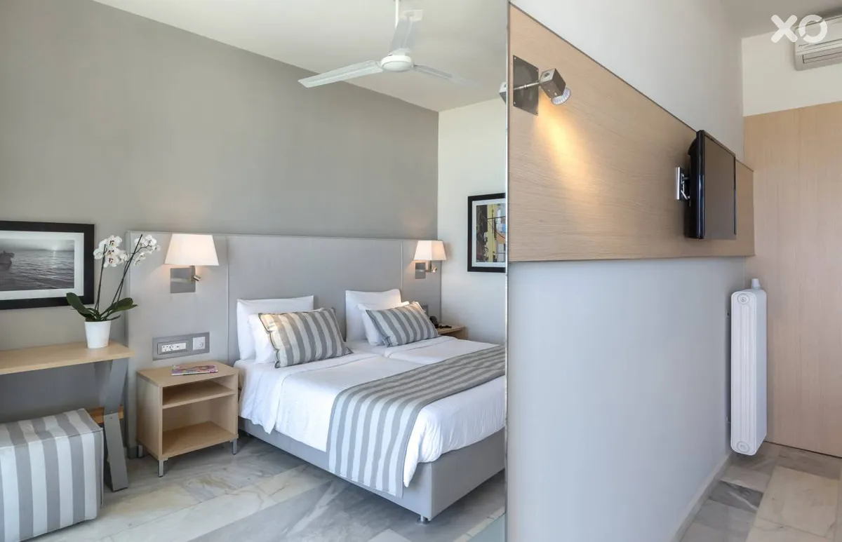 Acharavi Beach Hotel