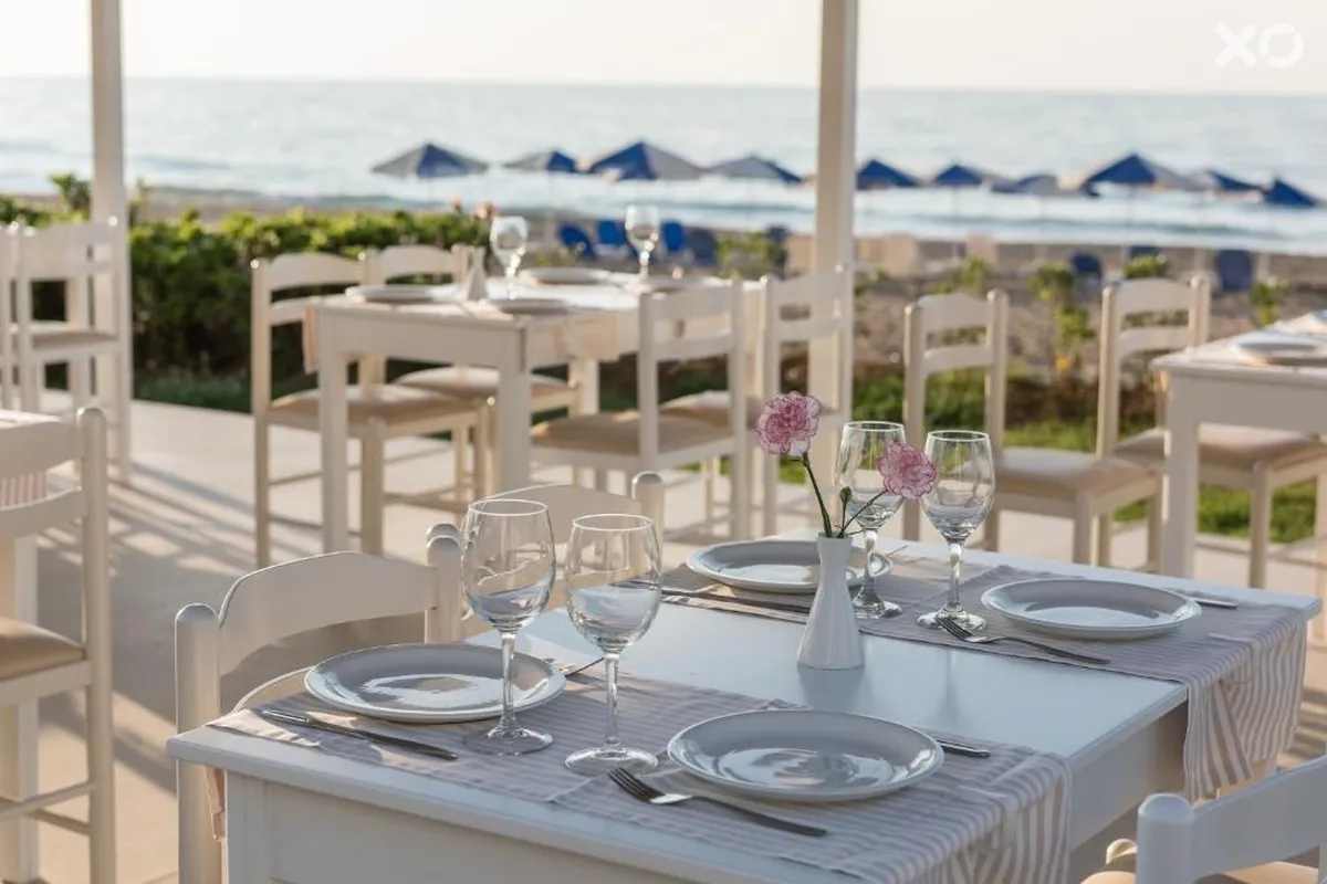 Iperion Beach Hotel