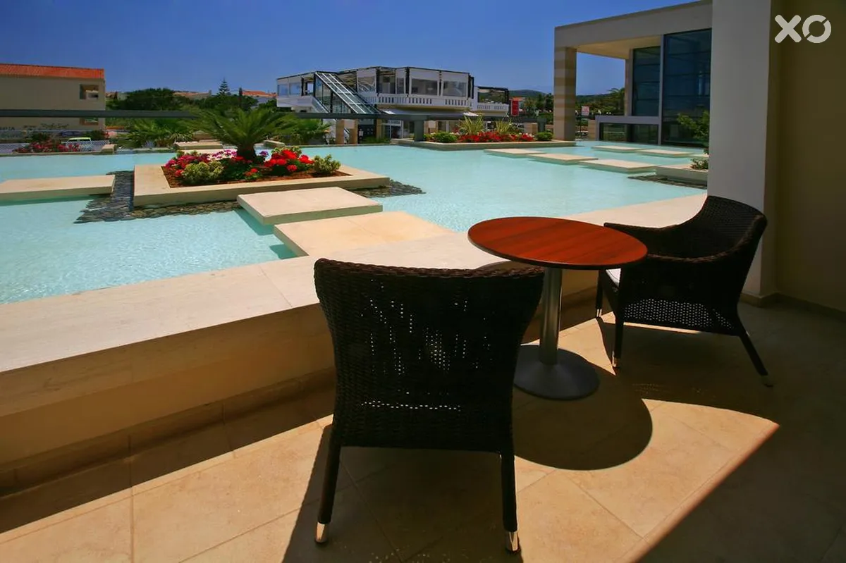 Minoa Palace Resort & Spa Hotel