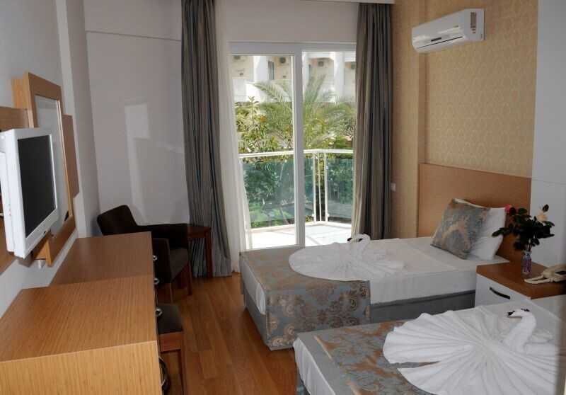 Алания для простого и понятного отдыха! Пляж, бассейн и комфортная территория