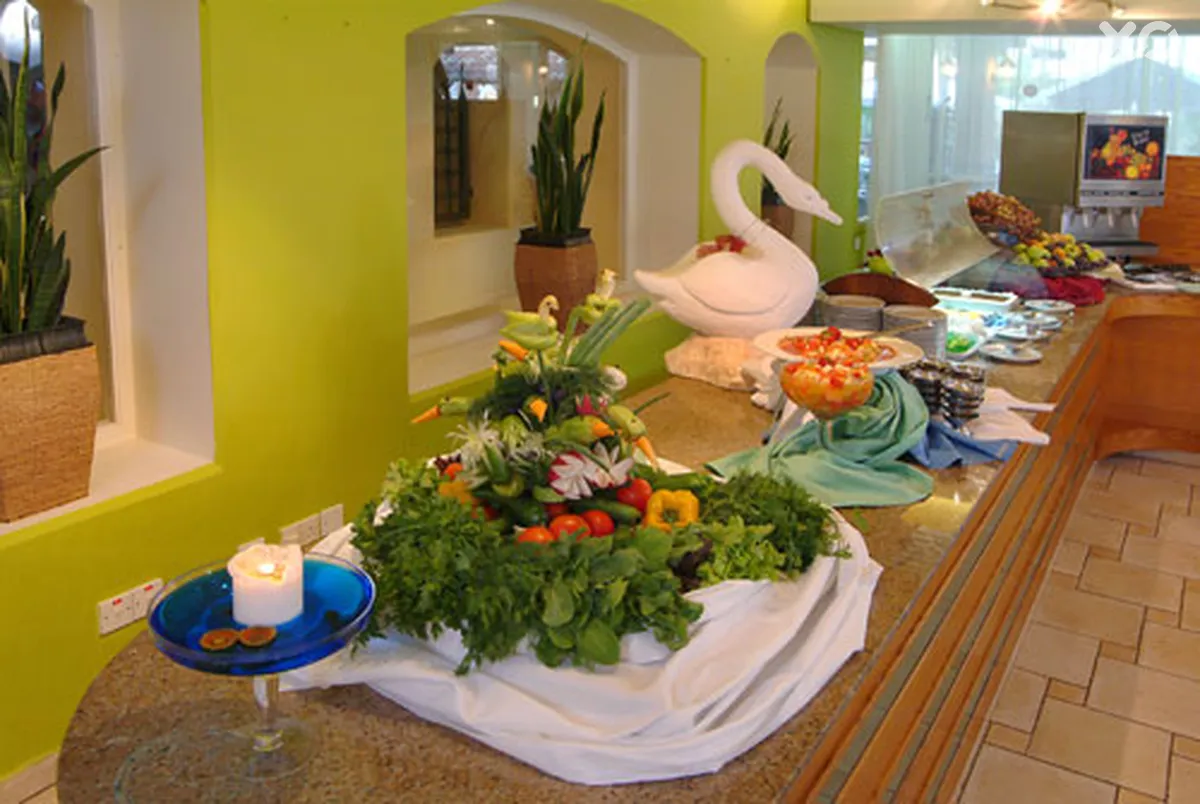 Nelia Beach Hotel & Spa