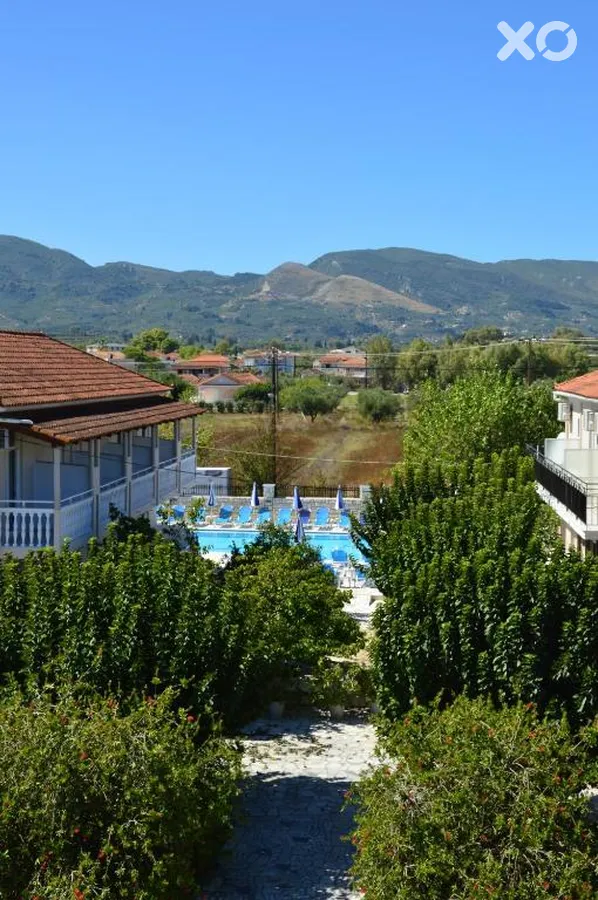 Tassia Hotel