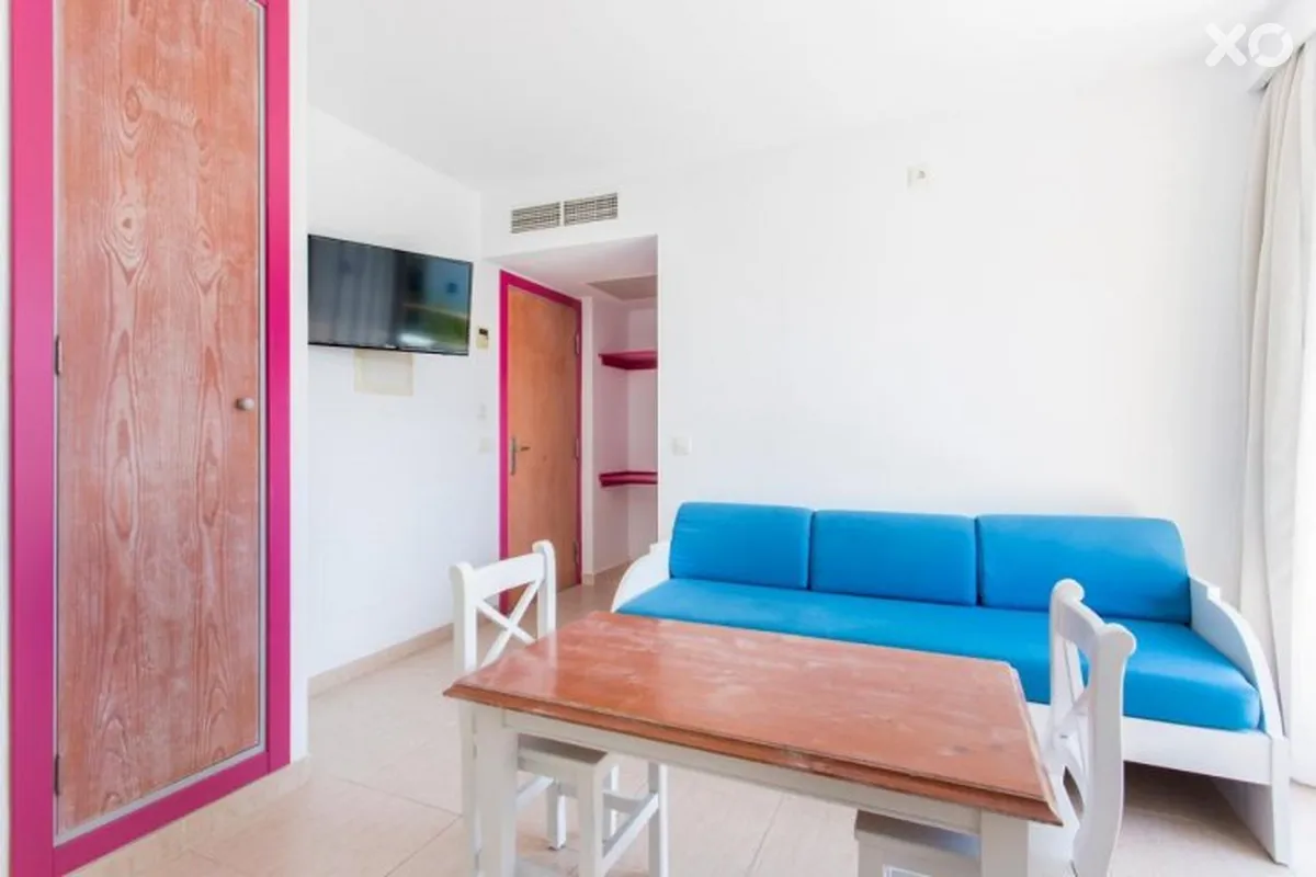Guya Wave Hotel