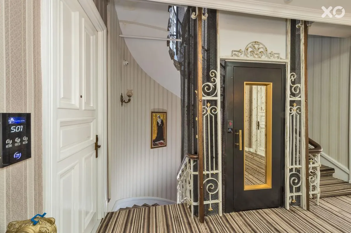 Alpek Hotel