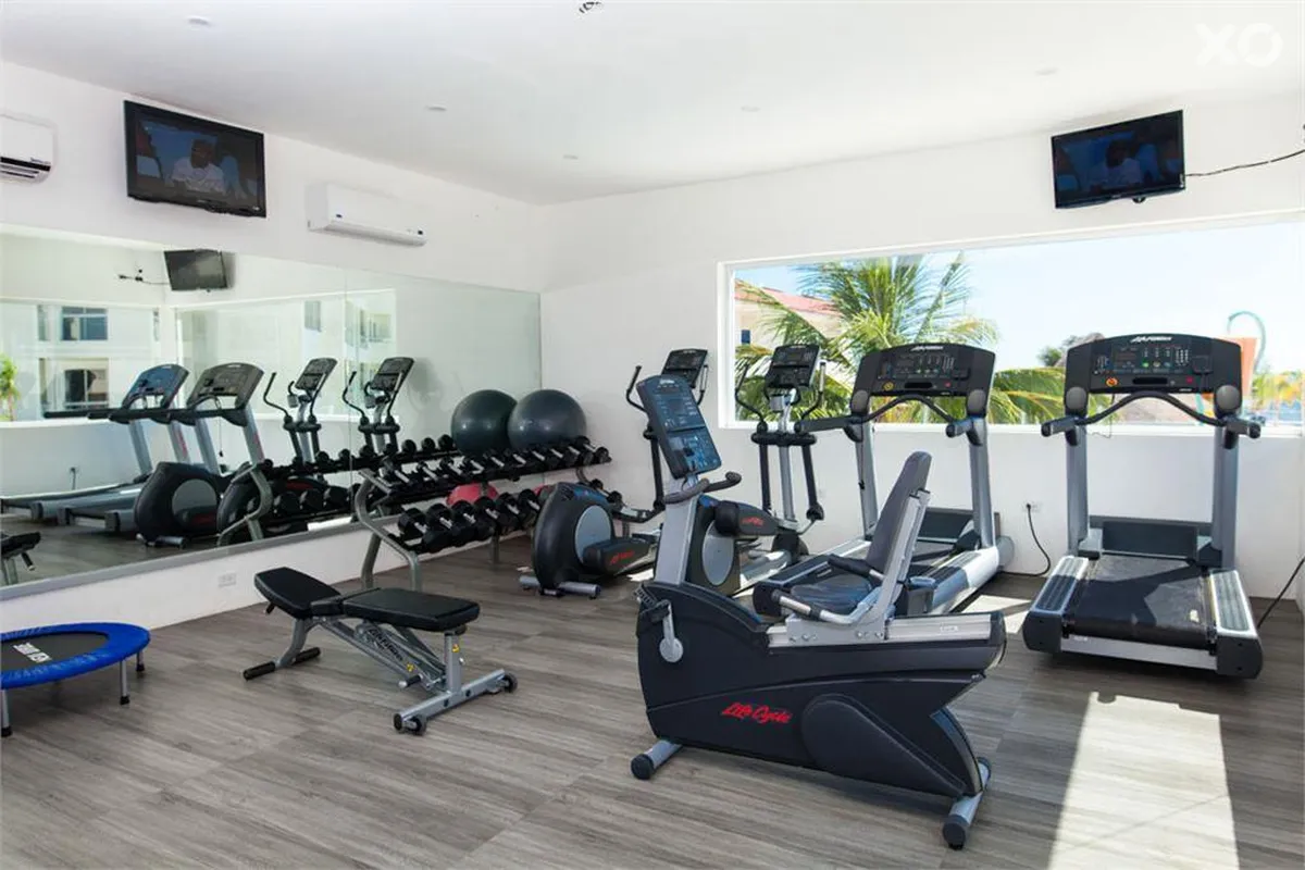 Aquamarina Beach Hotel Cancun