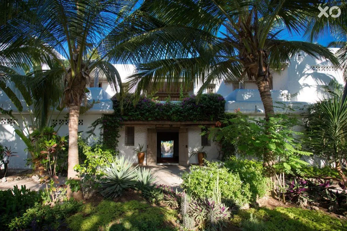 Uzuri Villa