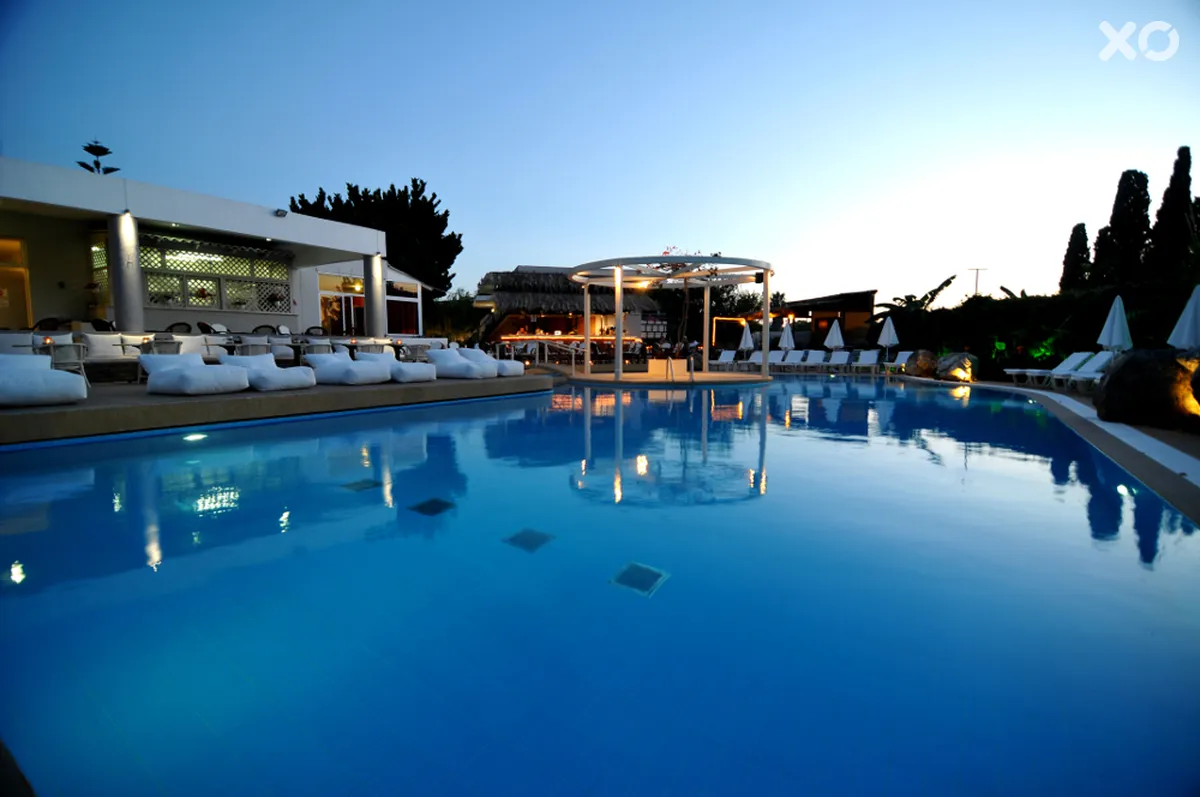 Palm Beach Hotel