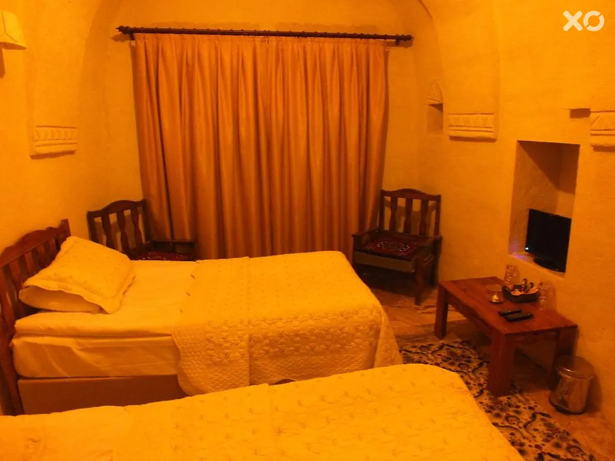 Dilek Tepesi Cave Hotel