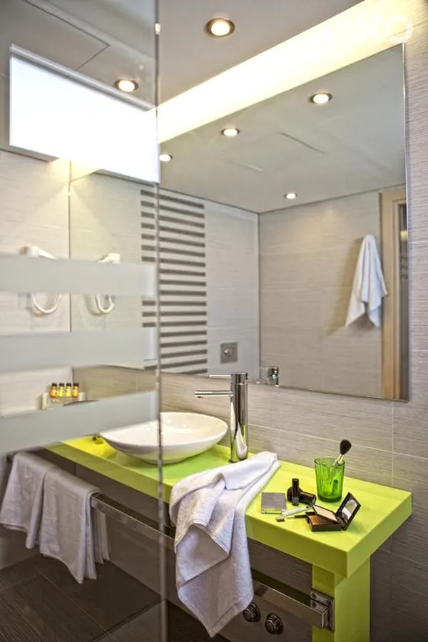 Novus City Hotel