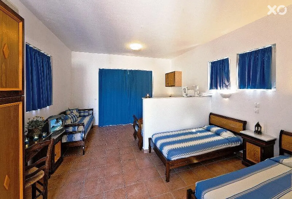 Katikies Studios & Apartments