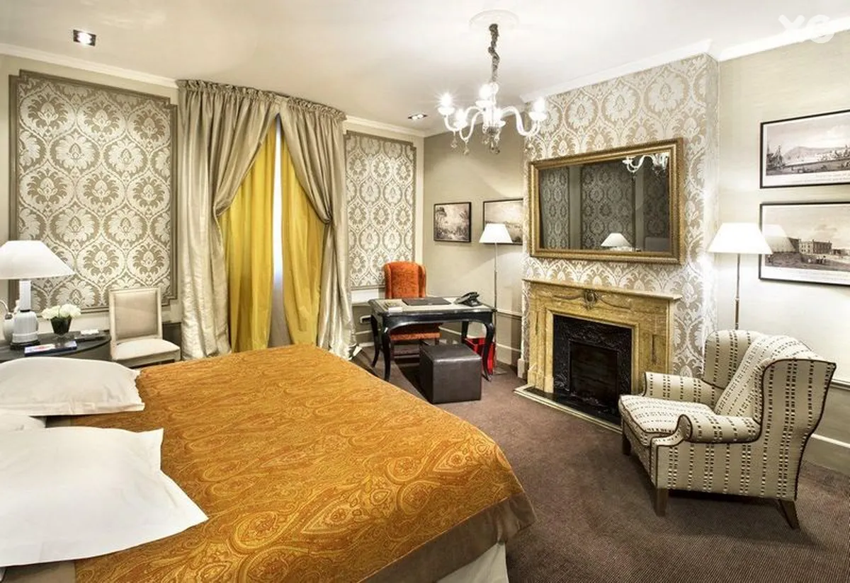 El Palace Hotel