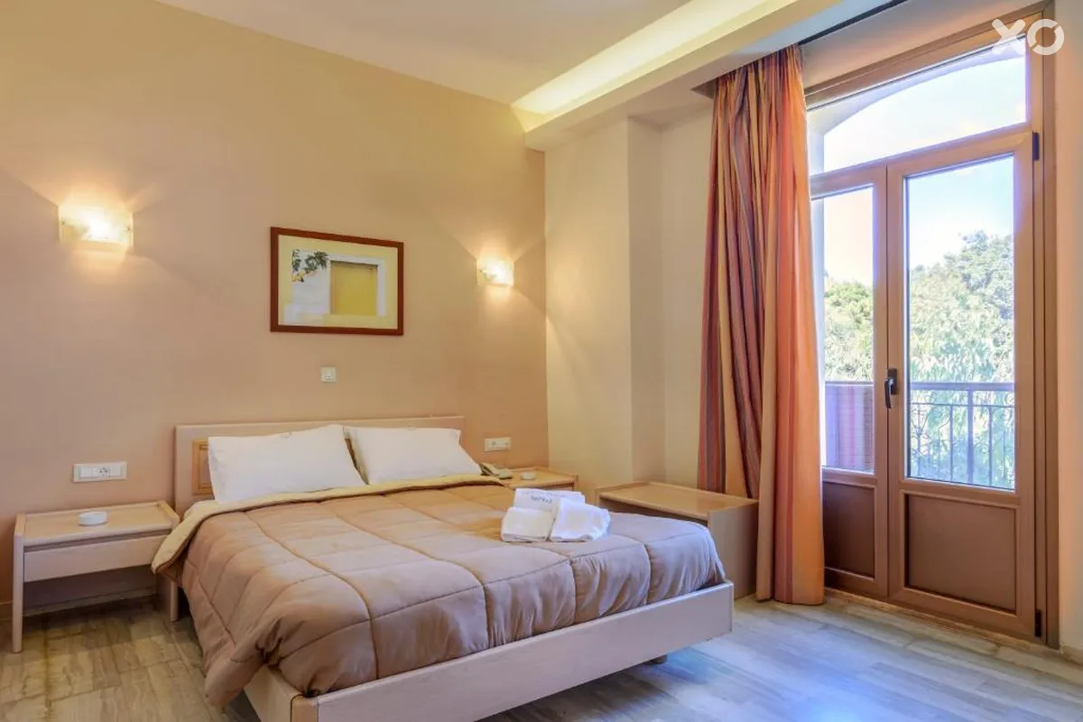 Grecian Castle Hotel