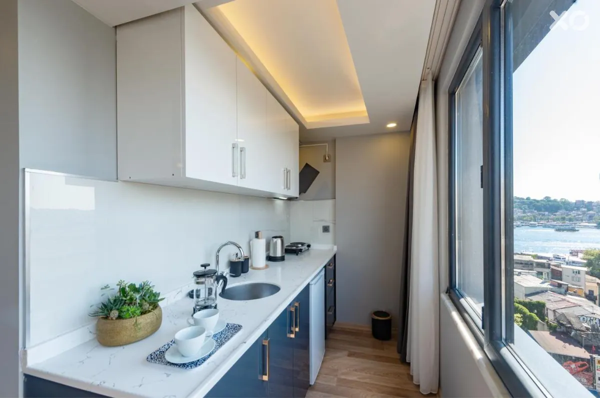 Art Karakoy Suites Hotel