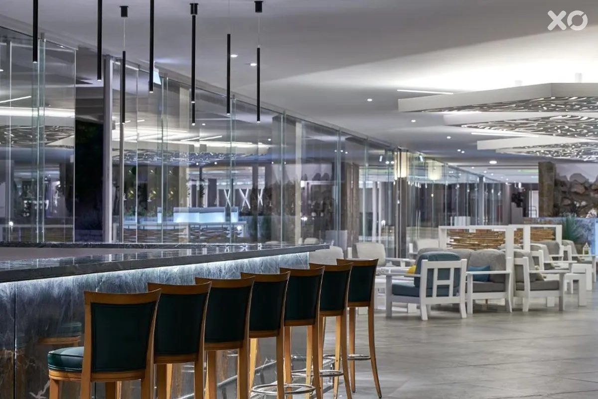 AKS Porto Heli Hotel