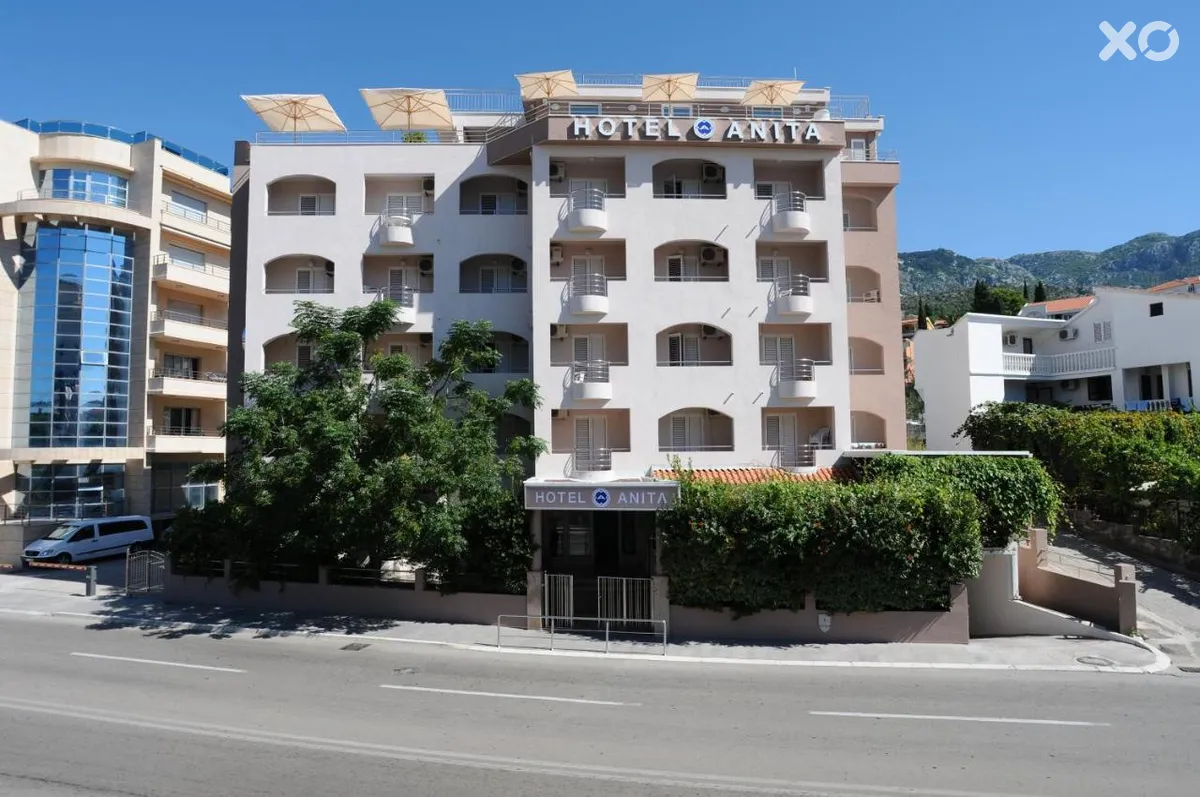 Anita Hotel