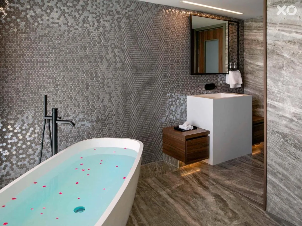 Mercure Larnaca Beach Resort