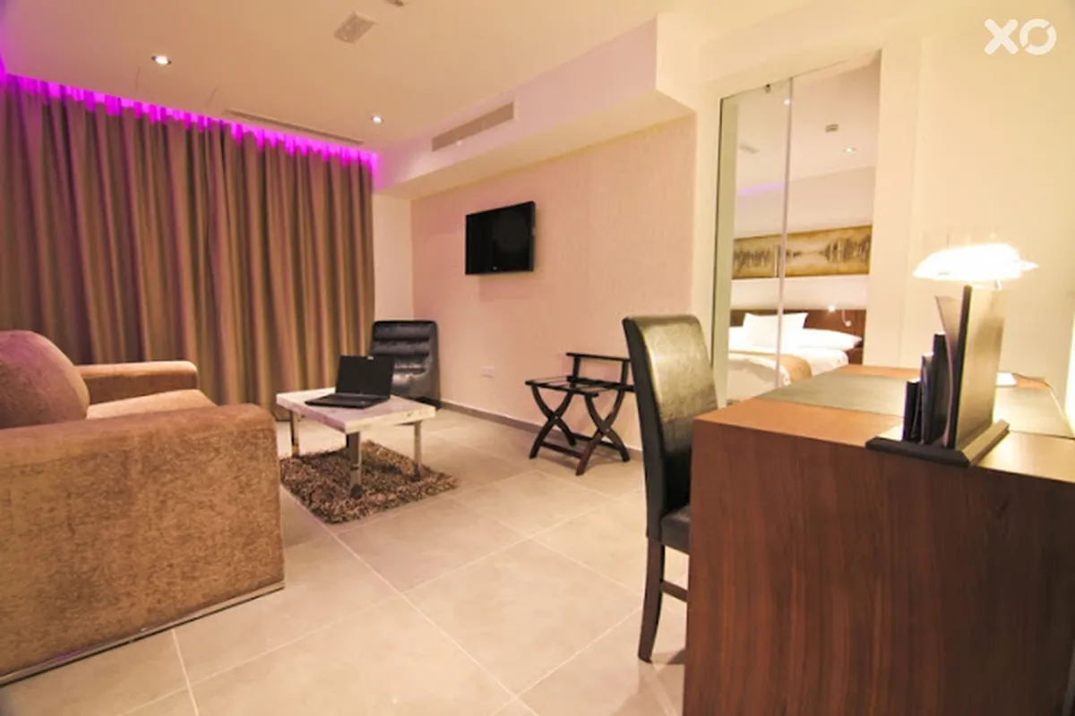 Achilleos City Hotel