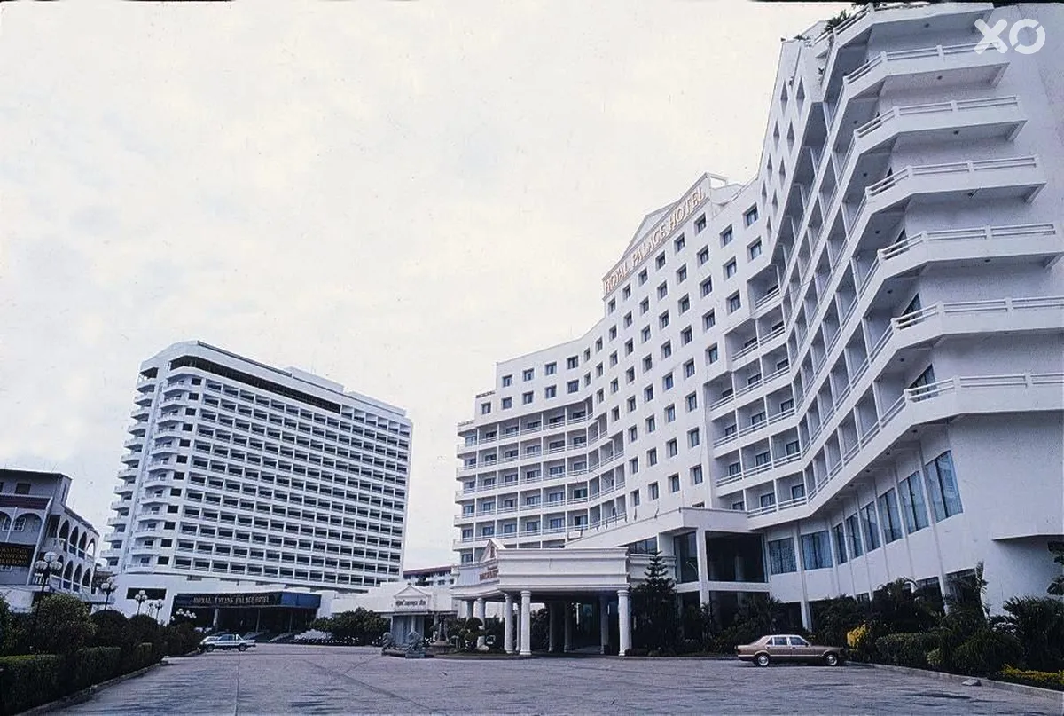 Royal Palace Hotel
