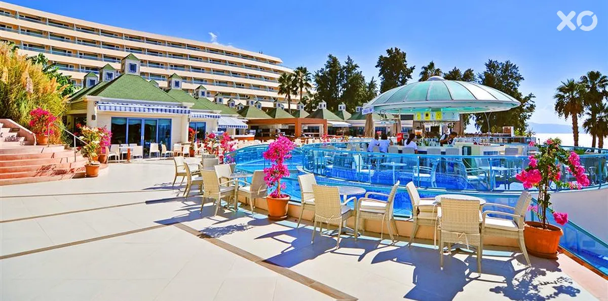 The Grand Blue Sky International Hotel
