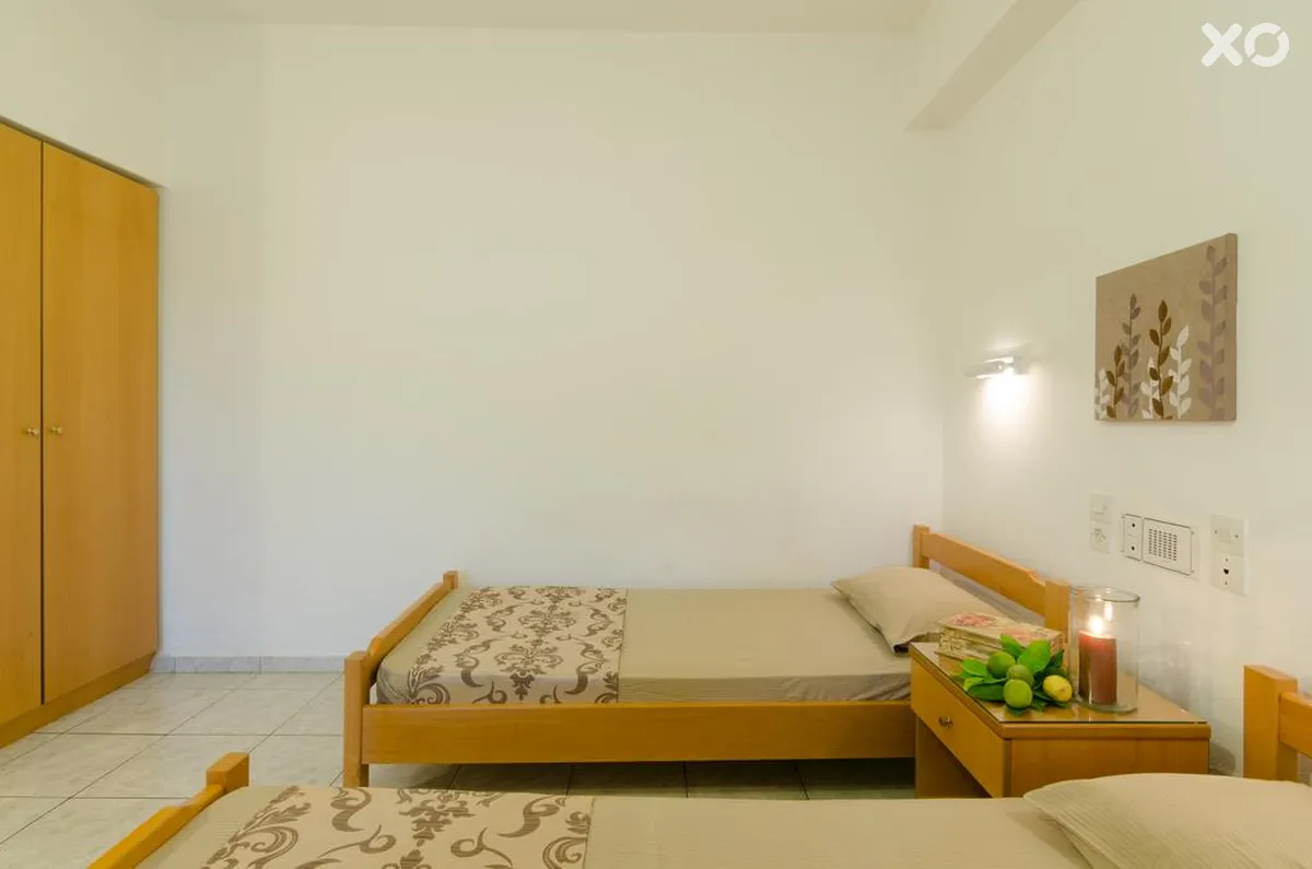 Aglaia Apartments