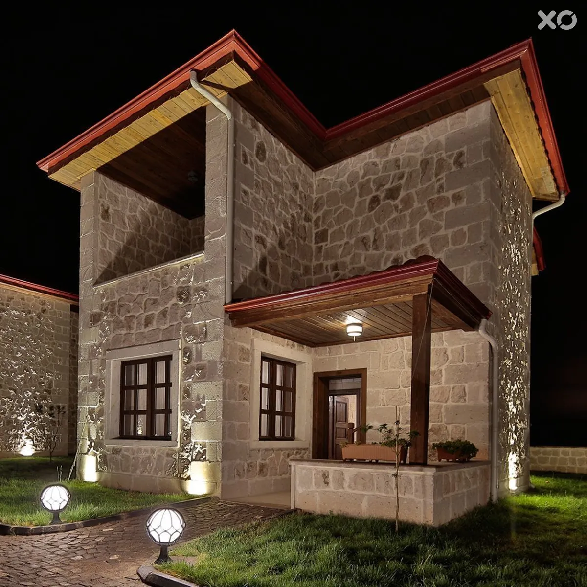 Elevres Stone House