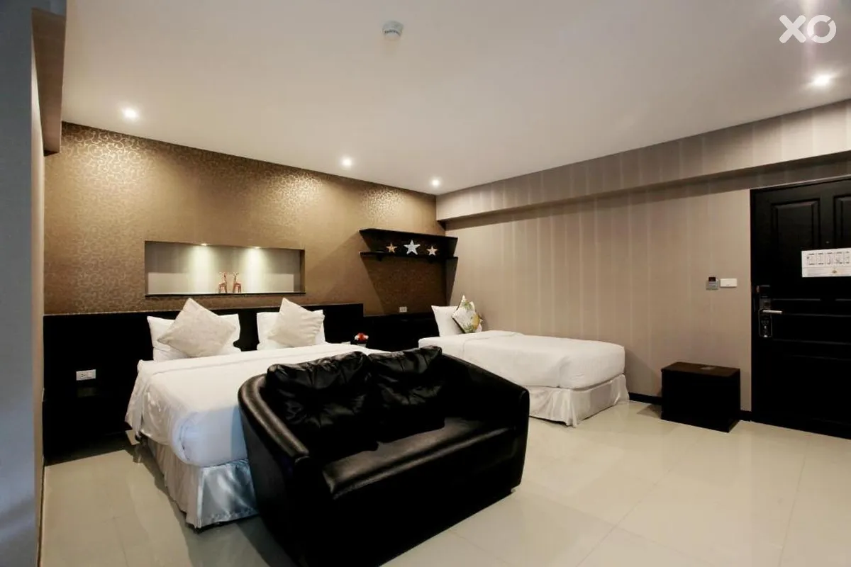 Chateau De Sukhumvit