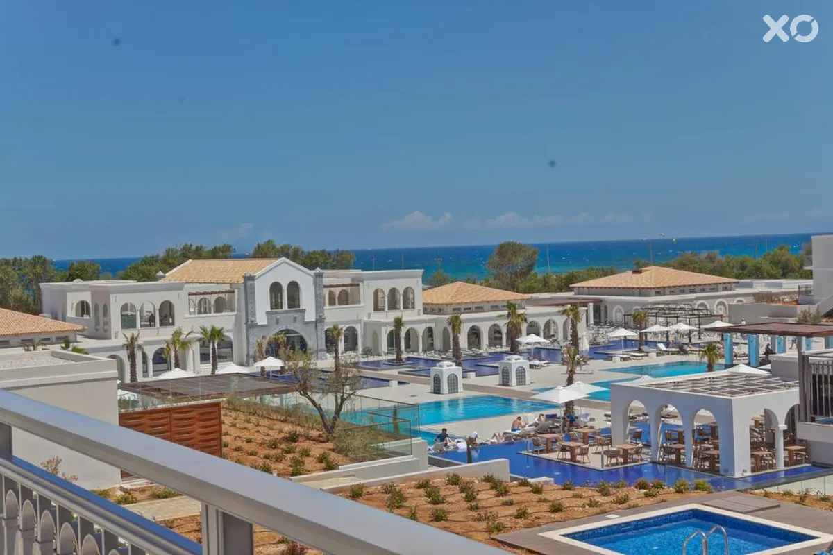 Anemos Luxury Grand Resort