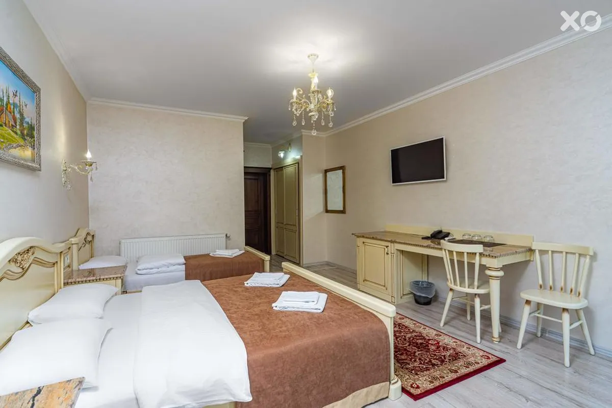 Diamond Hotel