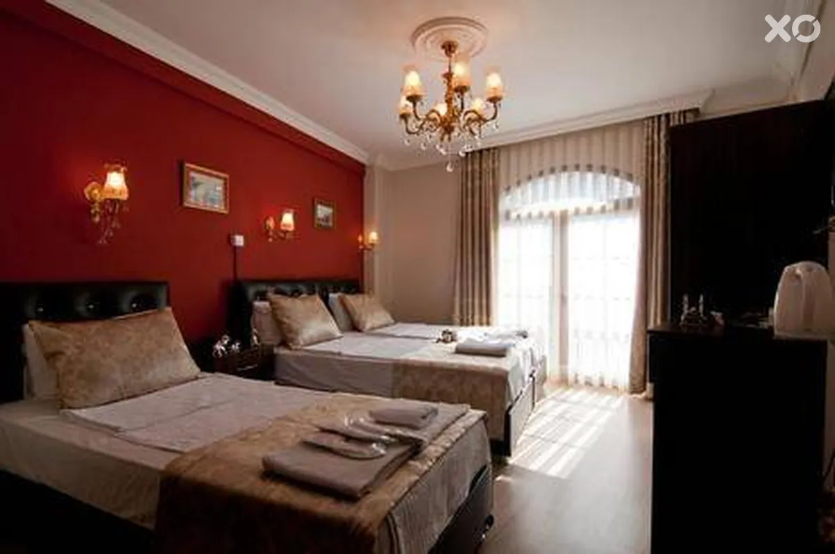 Magnificent Hotel
