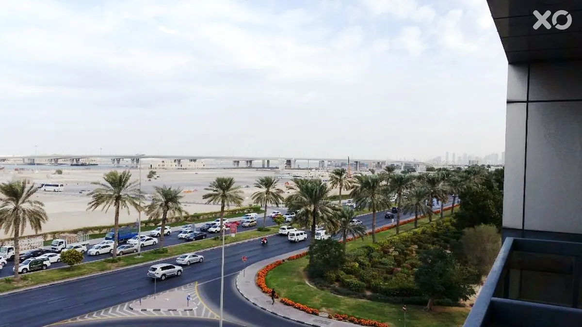 Sun & Sands Sea View Hotel