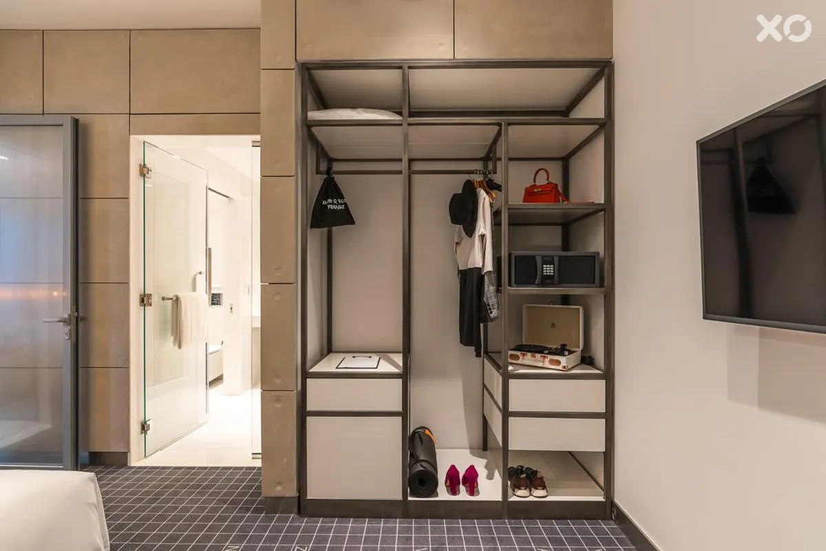 Studio One Hotel