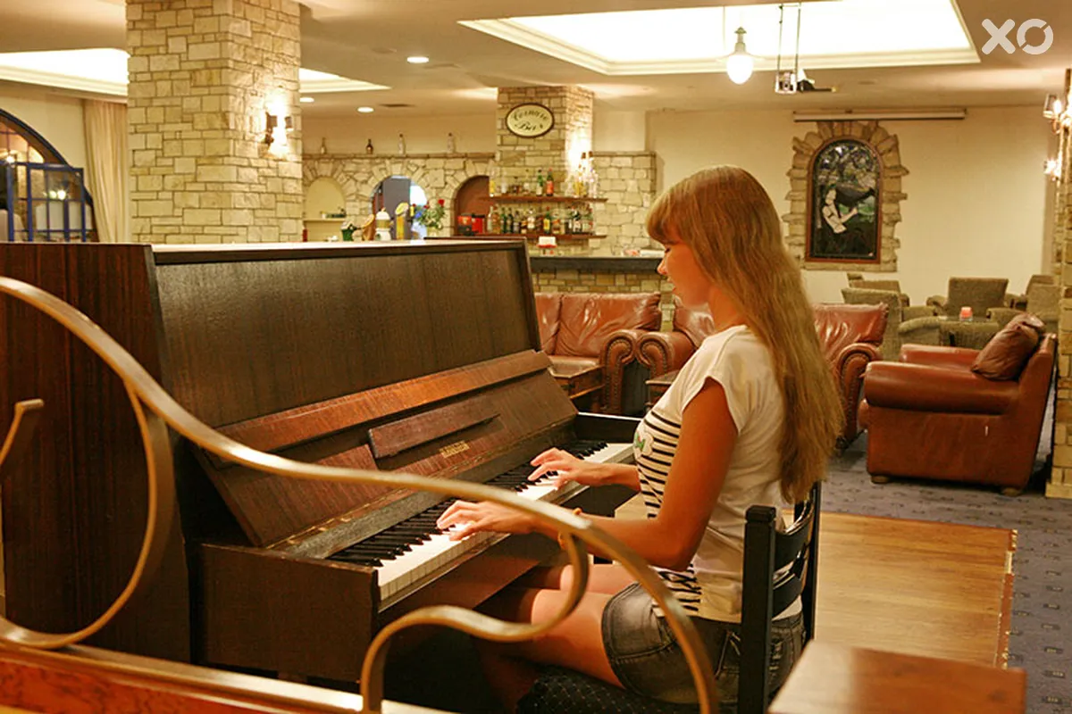 Navarria Hotel