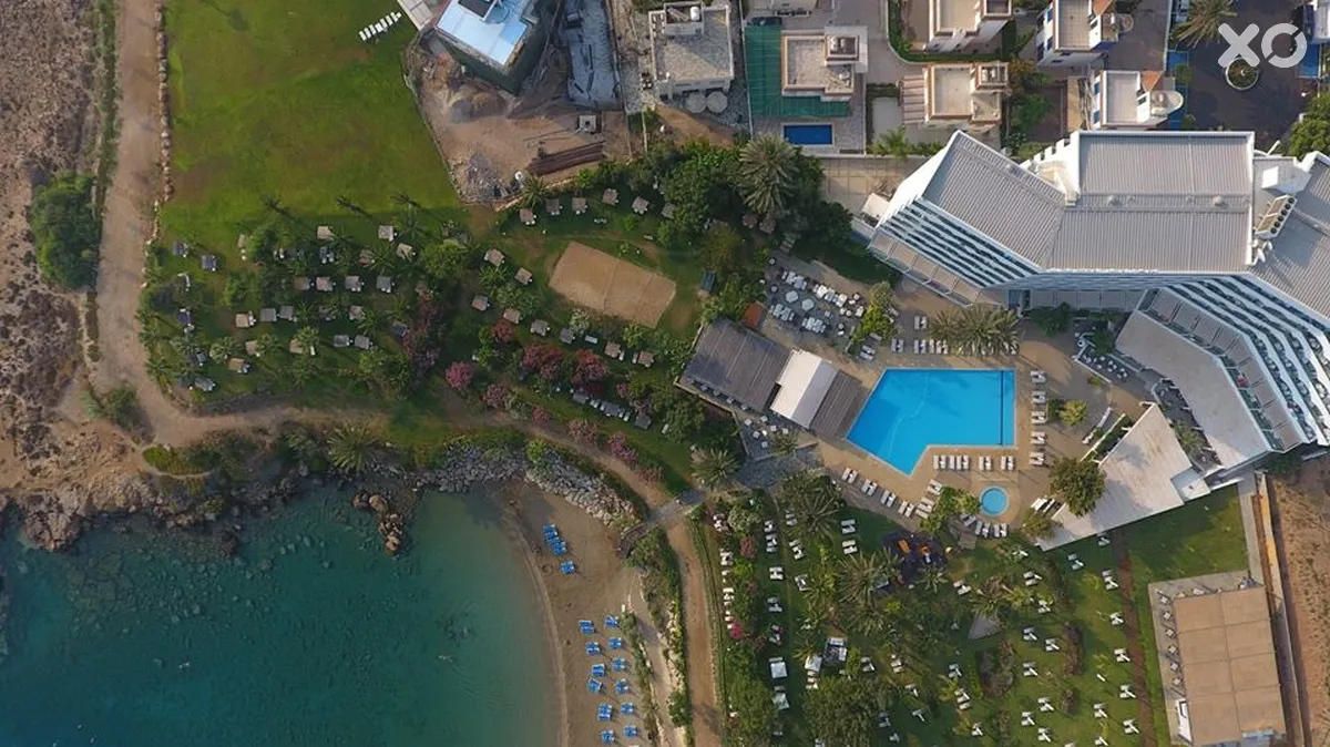 Crystal Springs Beach Hotel