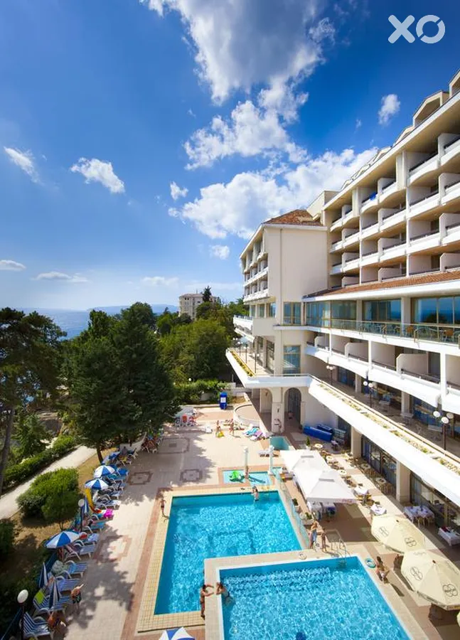 Excelsior Hotel