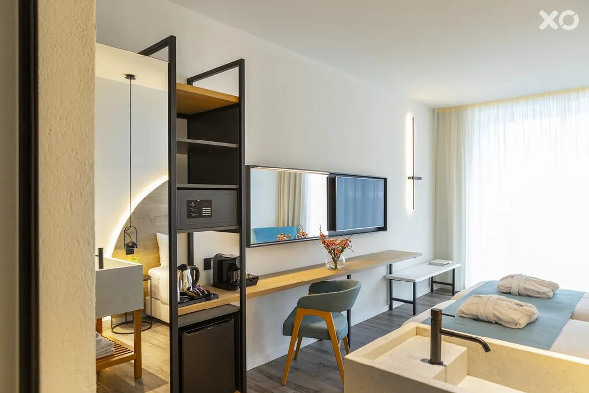 Flamingo Paradise Beach Hotel