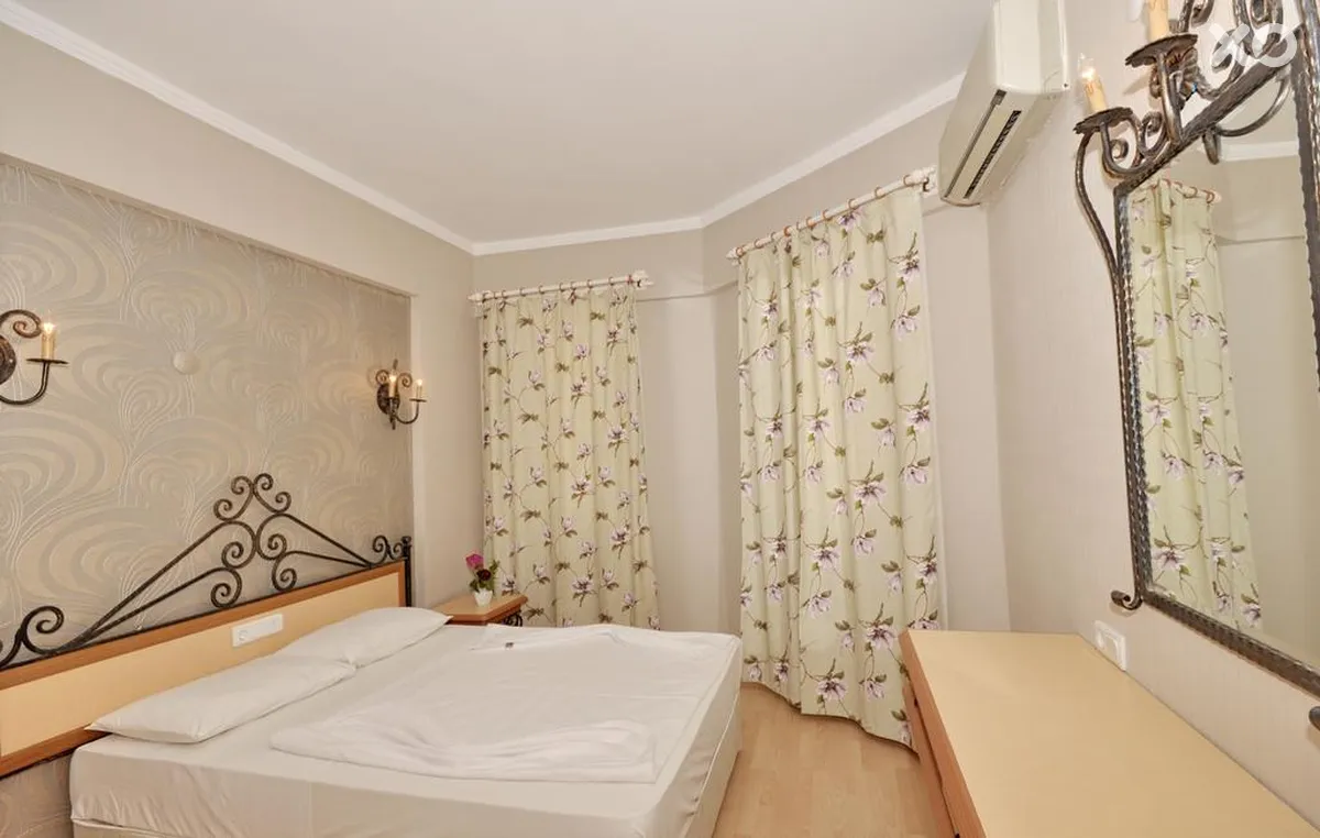 Bella Bravo Suit Hotel