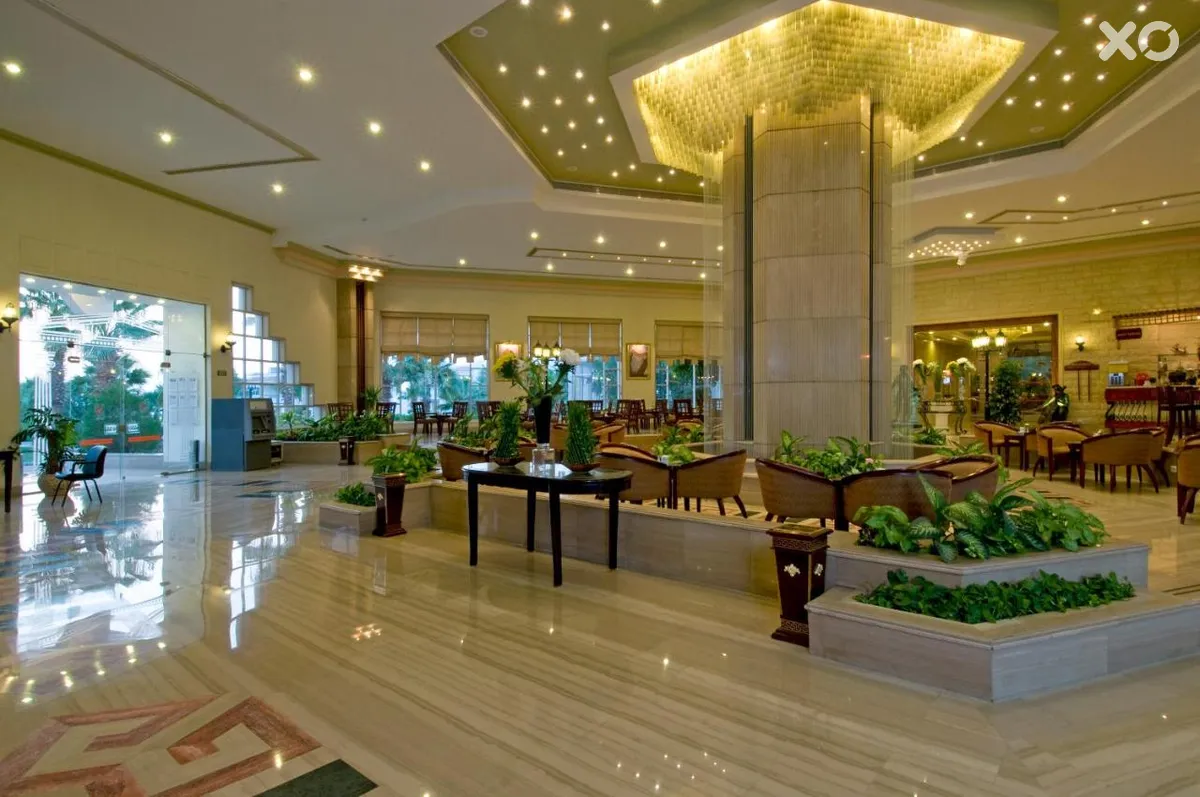 Dreams Beach Resort