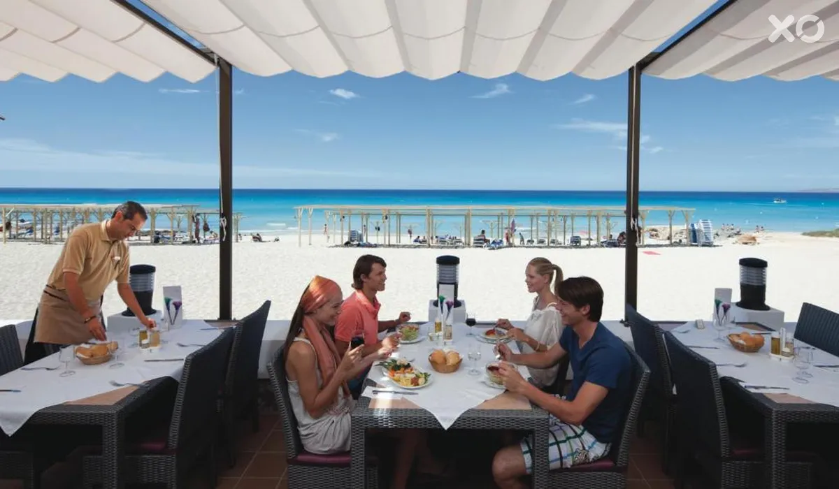 Riu La Mola Hotel