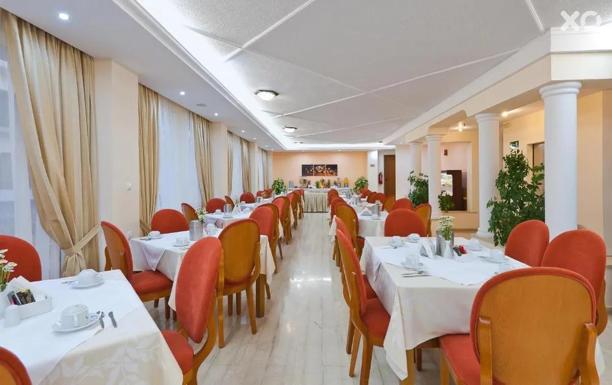 Nefeli Hotel