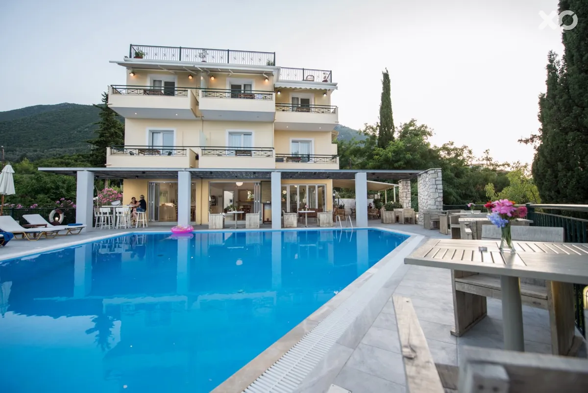Aliki Hotel